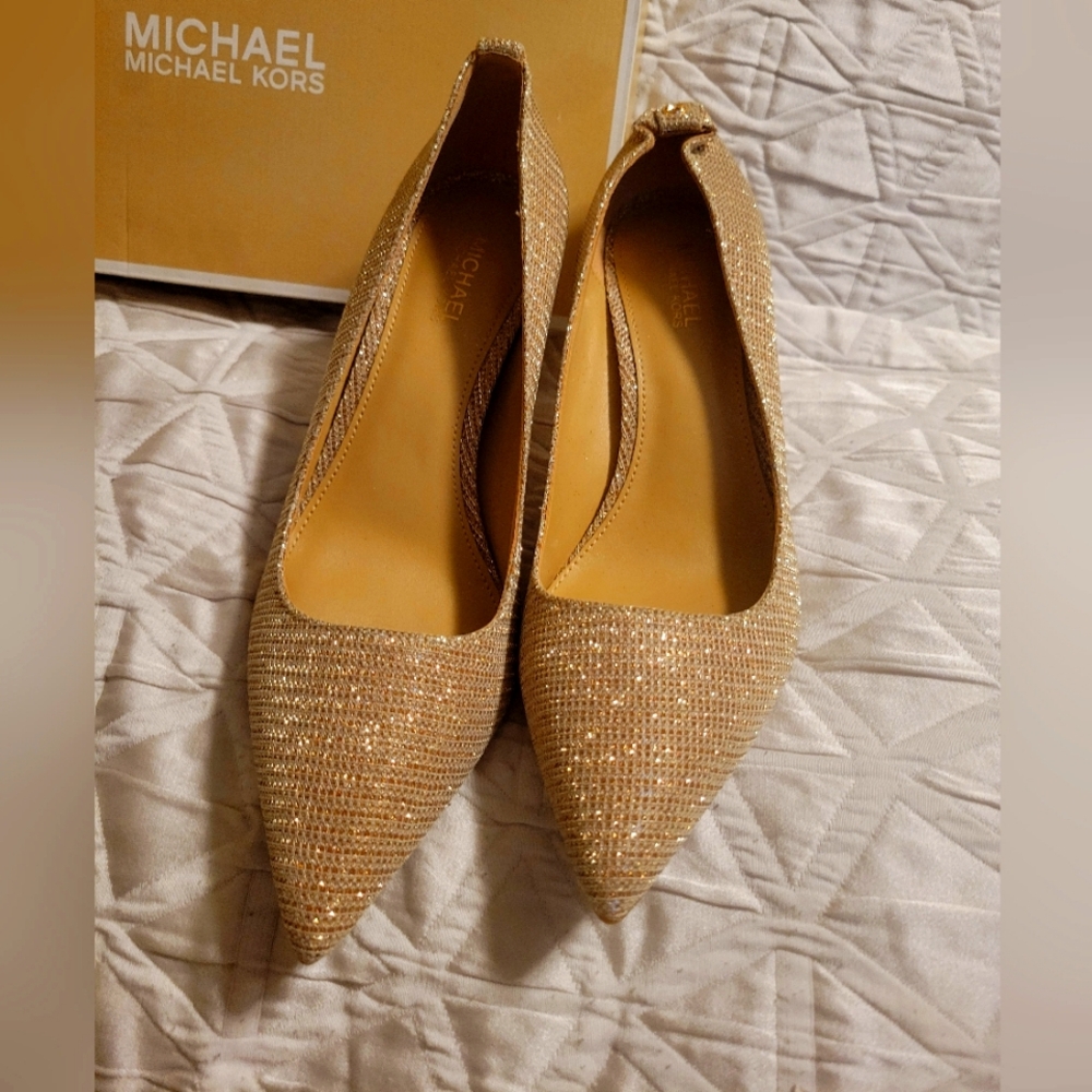 Women's Gold Heels